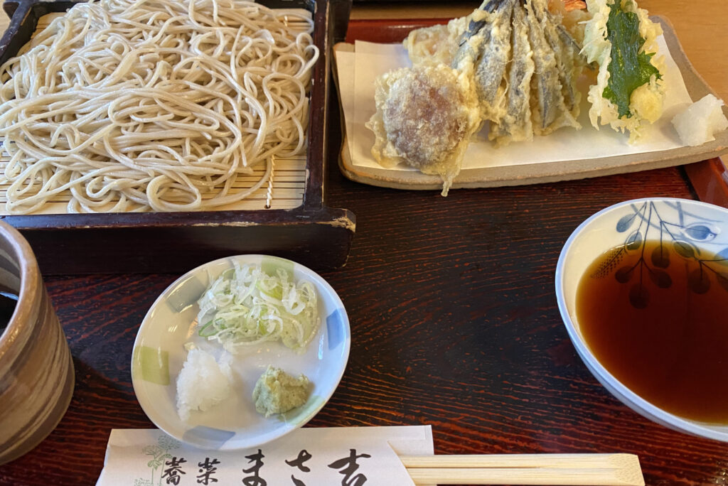 掛川で美味しい蕎麦屋を探すなら蕎菜 「まさ吉」の二八の天せいろがおすすめ